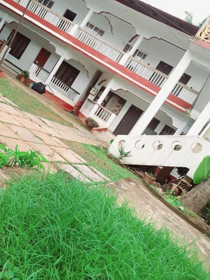 Oasis Beach Resort أغوندا المظهر الخارجي الصورة